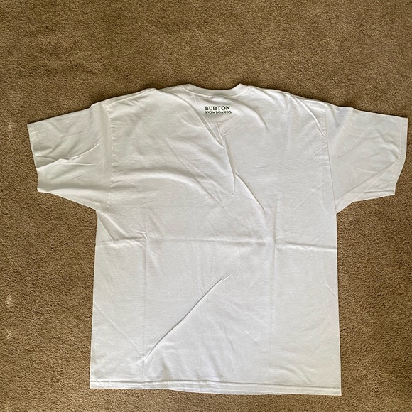 Burton tshirt - Picture 5 of 6